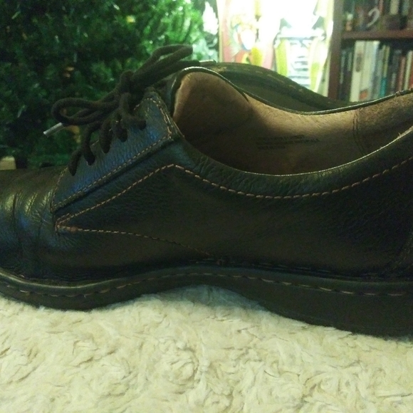 BORN low top lace up leather oxfords - Picture 9 of 10
